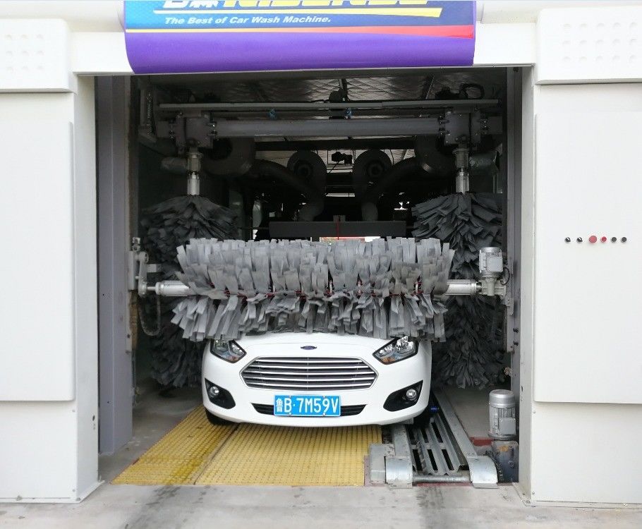 ISO14001 Gecertificeerd van Portal Foam Bus of Truck Washing Station met en concurrerend