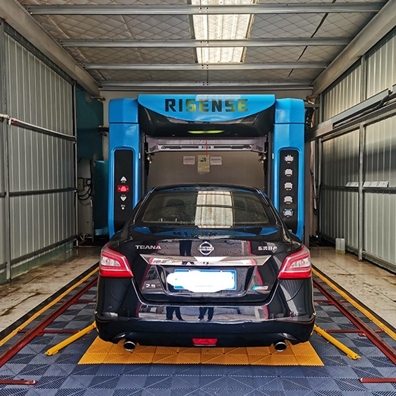 Europese stijl Hoogdruk Water Touchless Auto Wasmachine voor Auto Exterior Reiniging