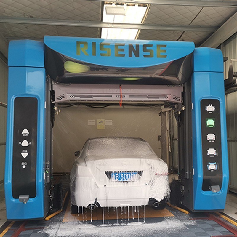 Warm gedompeld gegalvaniseerd stalen frame Risense Double Arm Touch Free Brushless Car Wash System